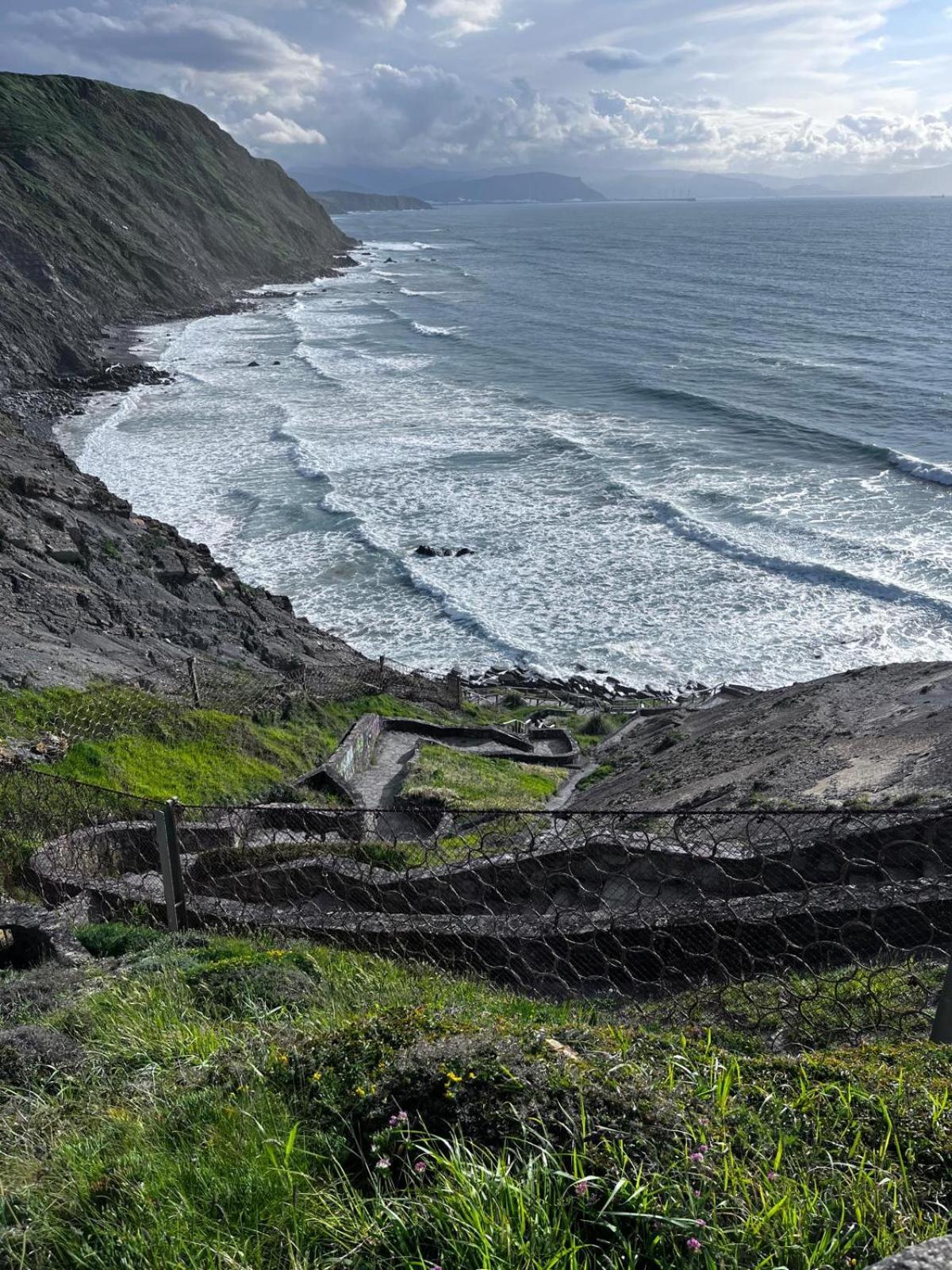 Tu Refugio Junto Al Mar Te Espera Disfruta Final Europa League Apartment Barrika Екстериор снимка