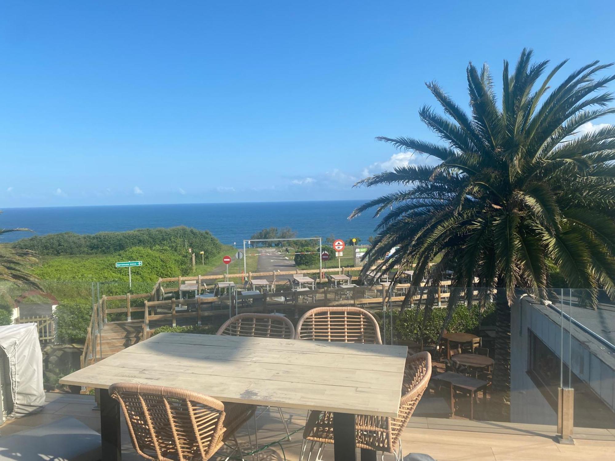 Tu Refugio Junto Al Mar Te Espera Disfruta Final Europa League Apartment Barrika Екстериор снимка